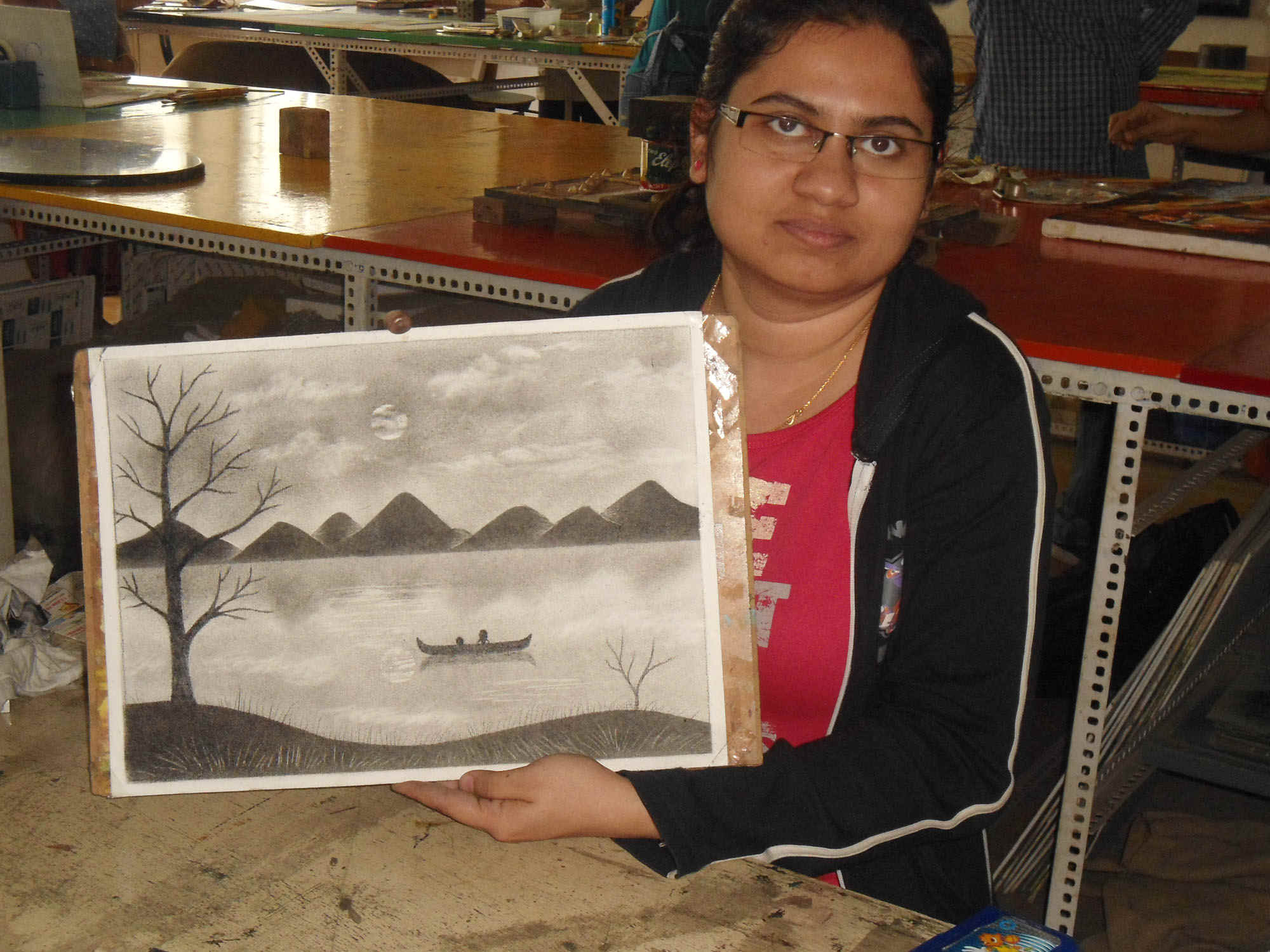 charcoalpicture03.JPG (415139 bytes)